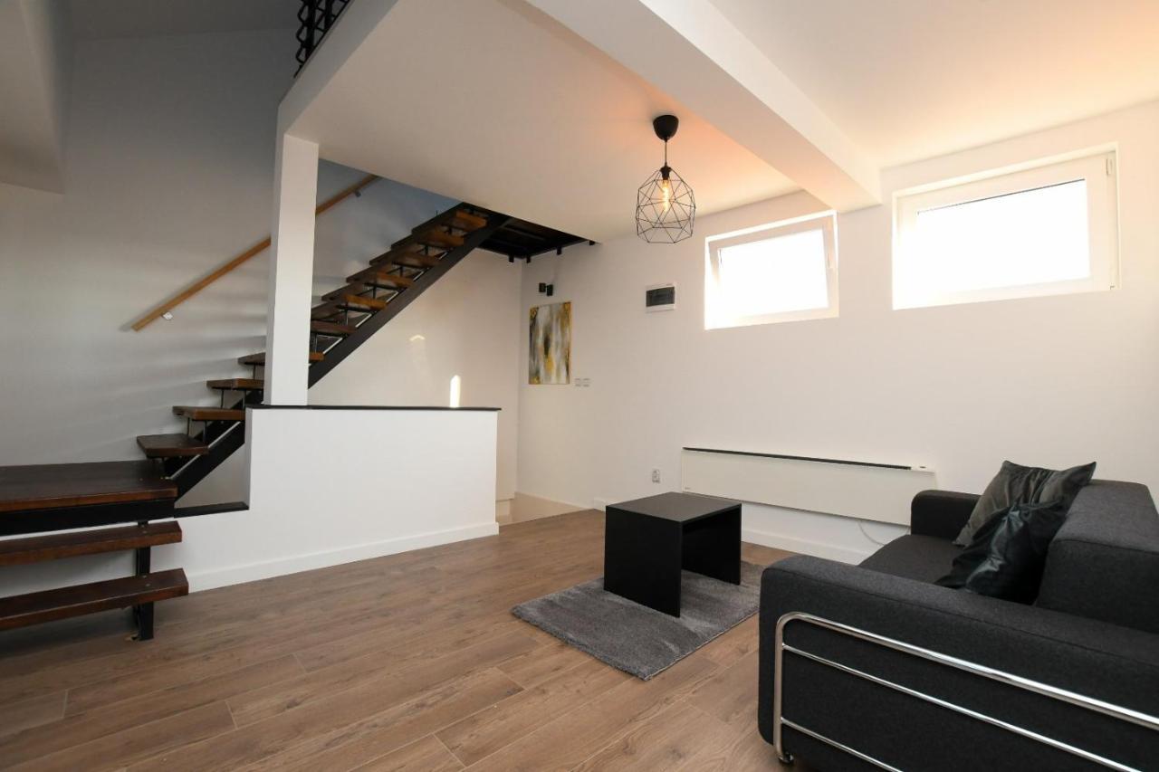 Central Apartments Kladovo Extérieur photo